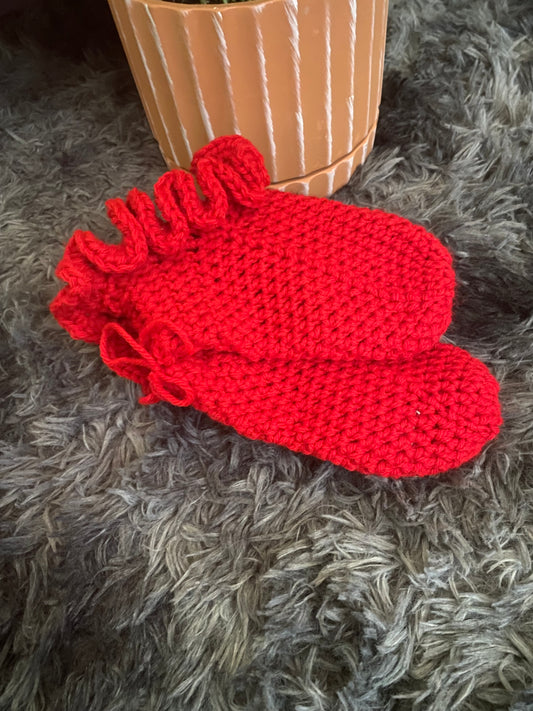 Ruffle Footies